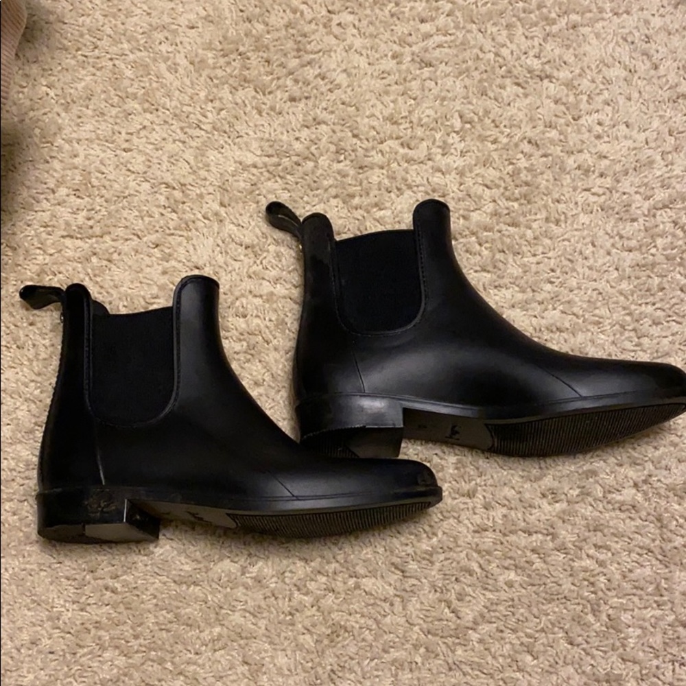 Lightly used Sam Edelman weather proof boots